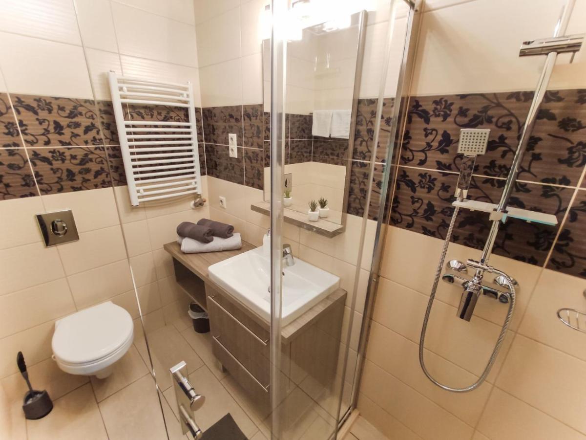 Holiday Apartman Sárvár Exterior foto